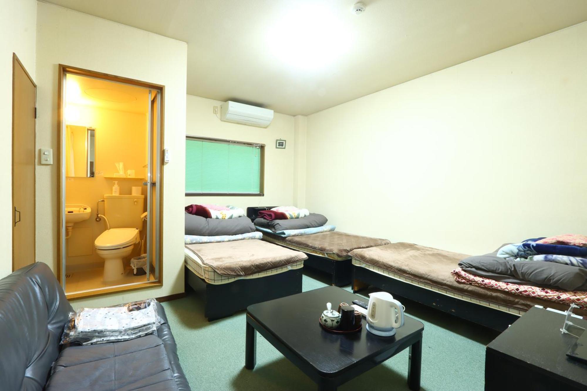 Kenrokuen Hotel Нобеока Екстериор снимка