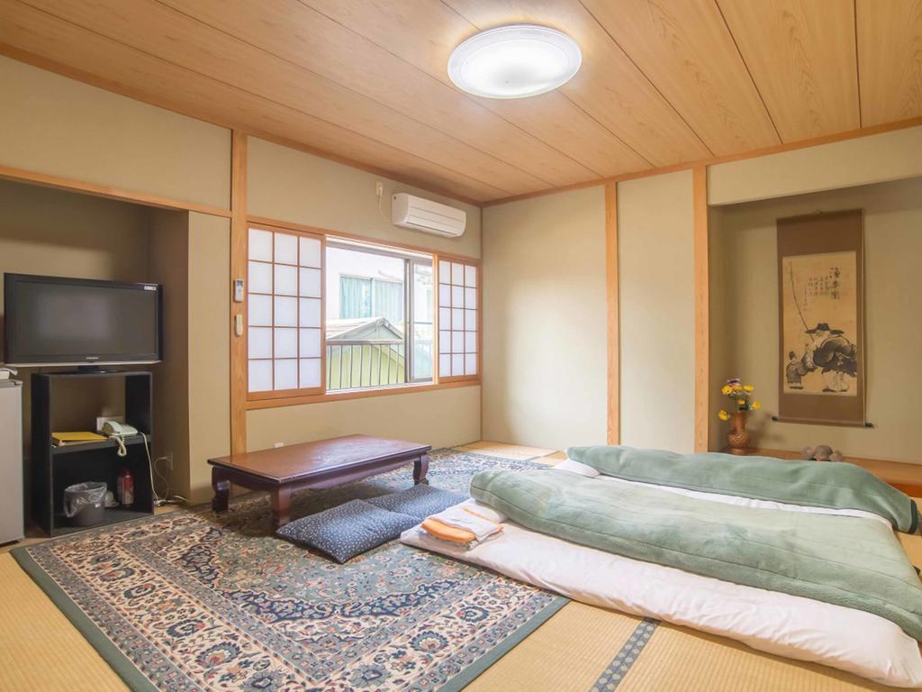 Kenrokuen Hotel Нобеока Екстериор снимка
