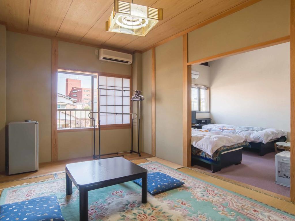 Kenrokuen Hotel Нобеока Екстериор снимка